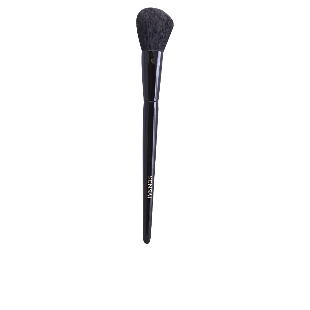 CHEEK BRUSH