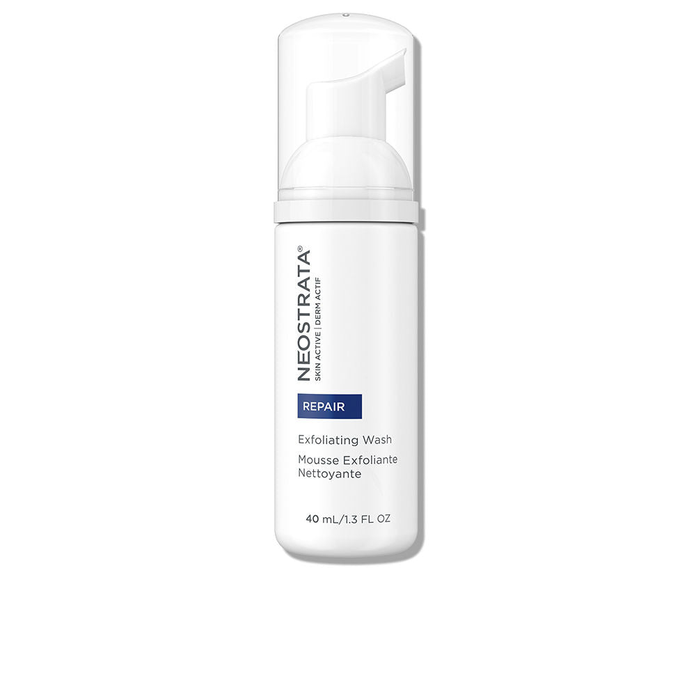 Mousse Nettoyante Exfoliante Régénérante